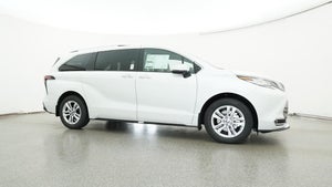 2024 Toyota Sienna Limited FWD
