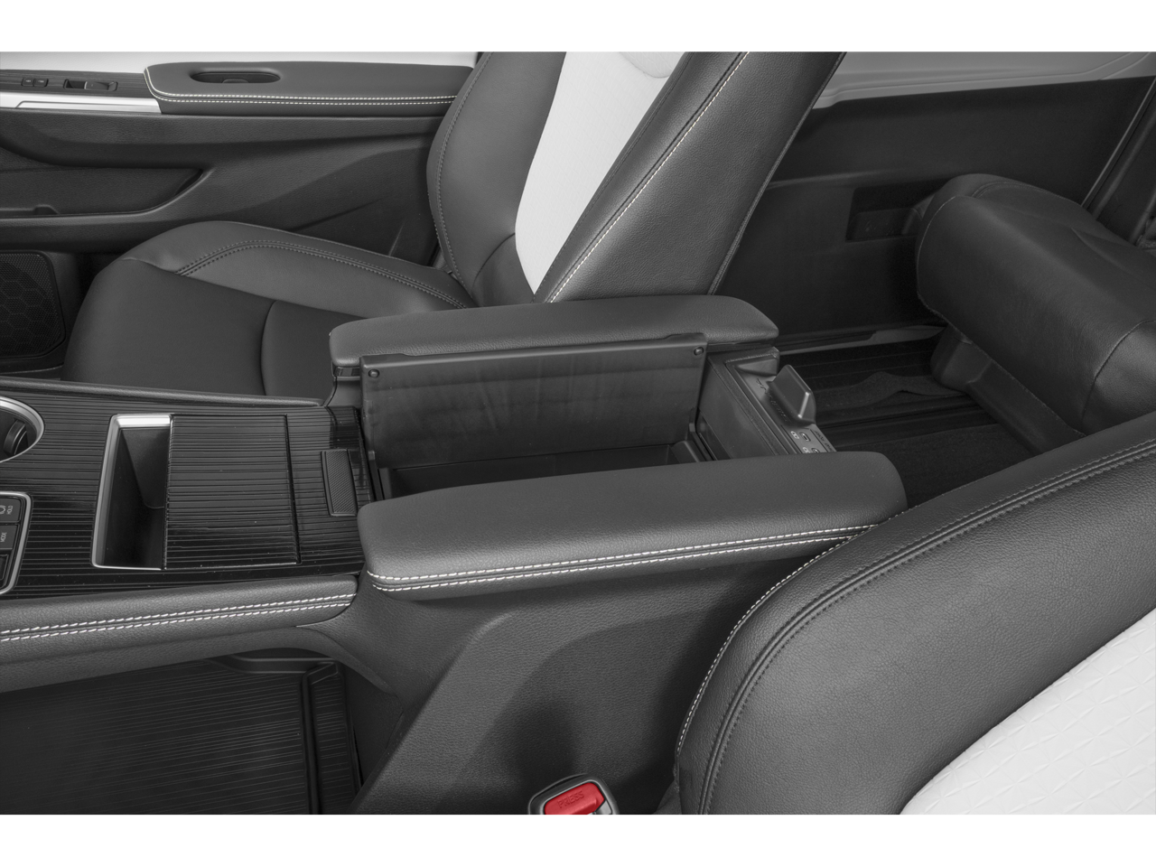 2026 Toyota Sienna XSE 7-Passenger