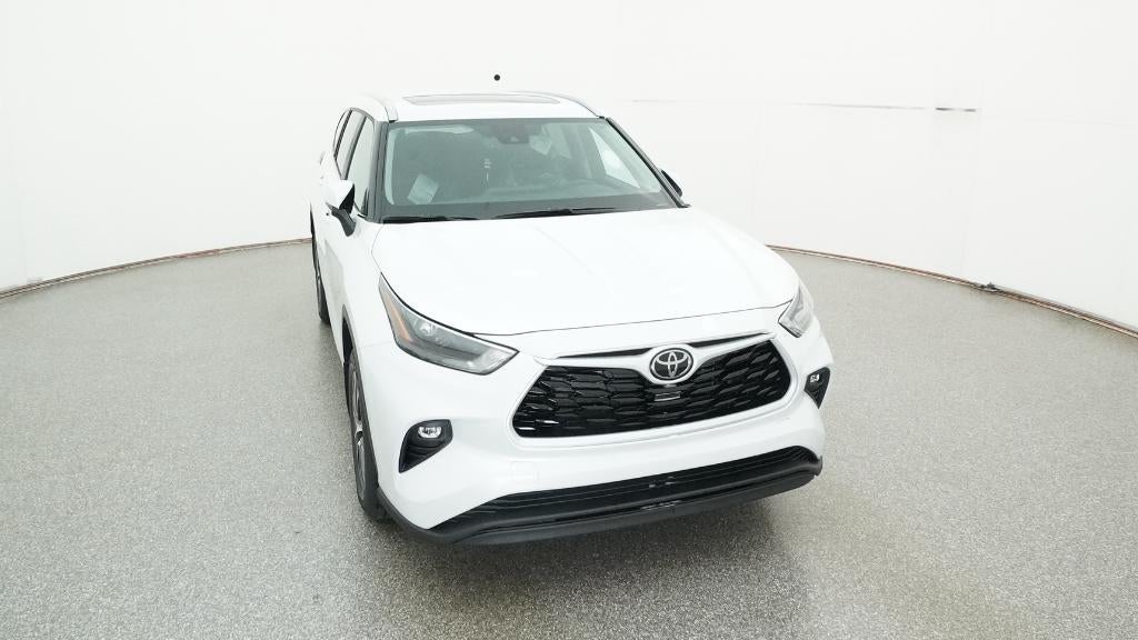 2026 Toyota Highlander Hybrid Hybrid XLE