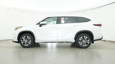 2026 Toyota Highlander Hybrid Hybrid XLE