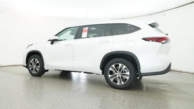 2026 Toyota Highlander Hybrid Hybrid XLE
