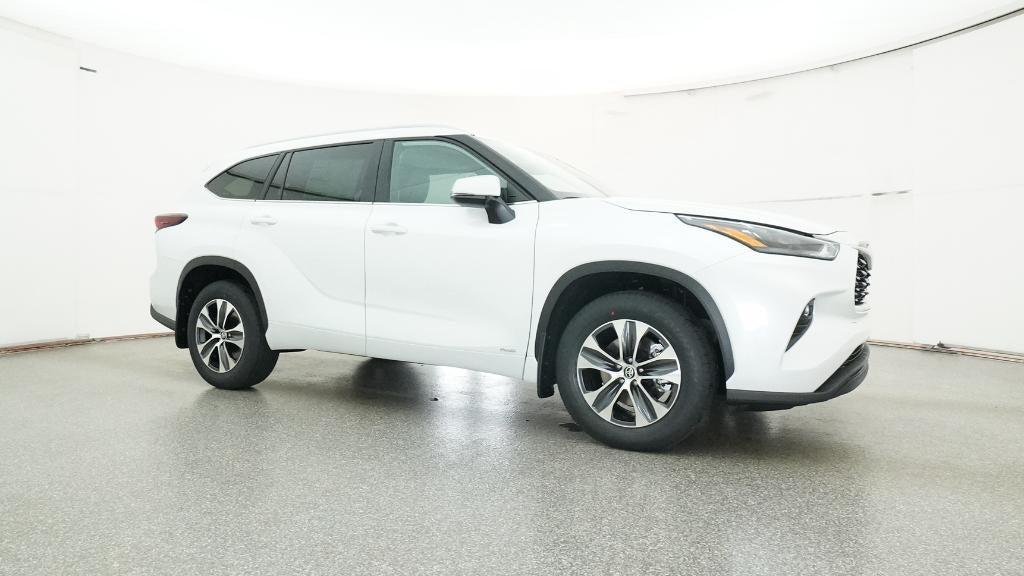 2026 Toyota Highlander Hybrid Hybrid XLE