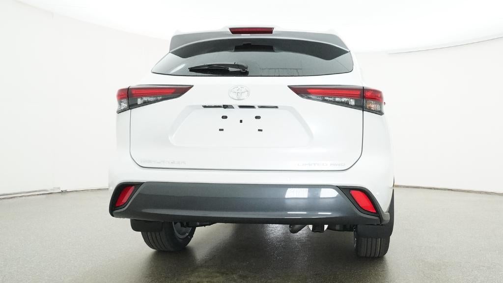 2026 Toyota Highlander Limited
