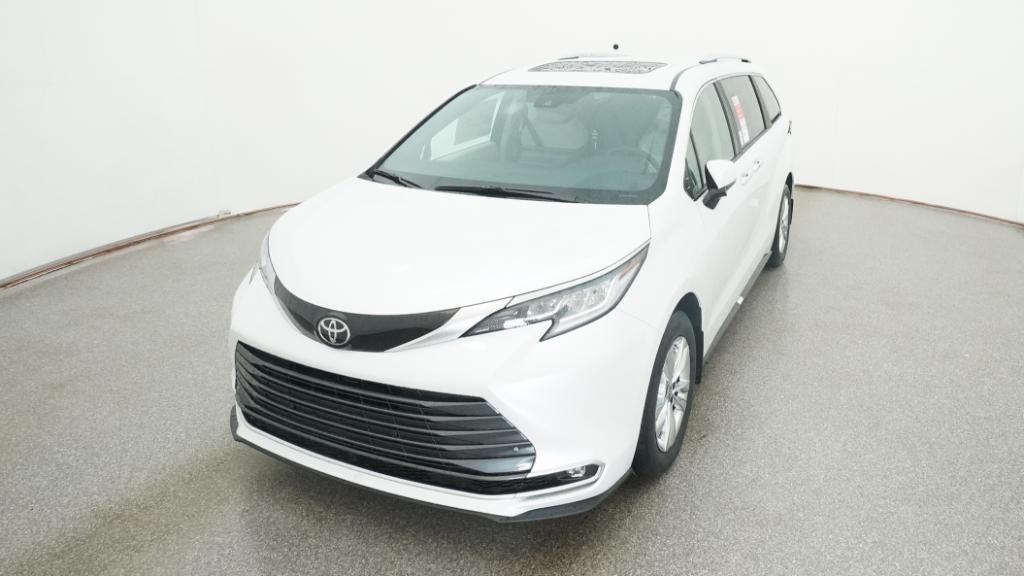 2026 Toyota Sienna Limited