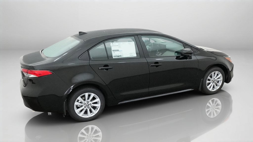 2027 Toyota Corolla LE