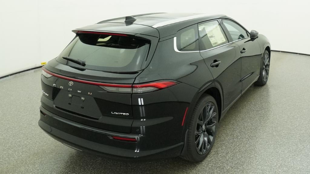 2026 Toyota Toyota Crown Signia Limited