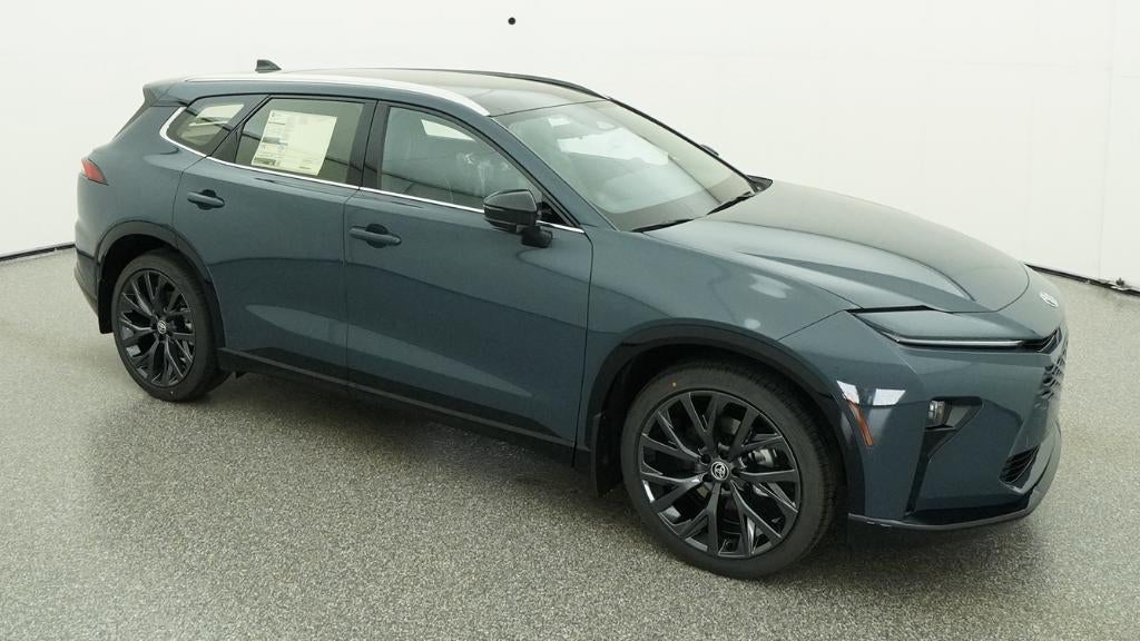 2026 Toyota Toyota Crown Signia Limited