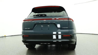 2026 Toyota Toyota Crown Signia Limited