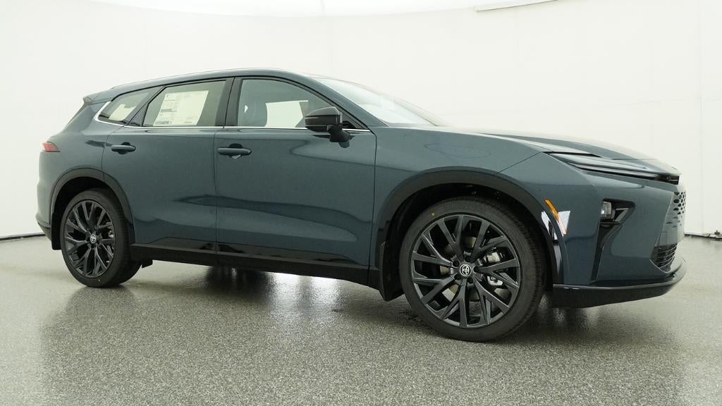 2026 Toyota Toyota Crown Signia Limited