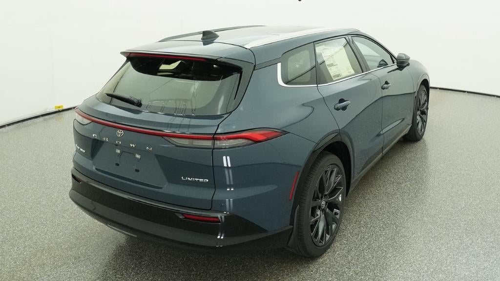 2026 Toyota Toyota Crown Signia Limited