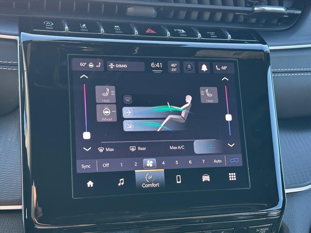 2024 Jeep Grand Cherokee Laredo