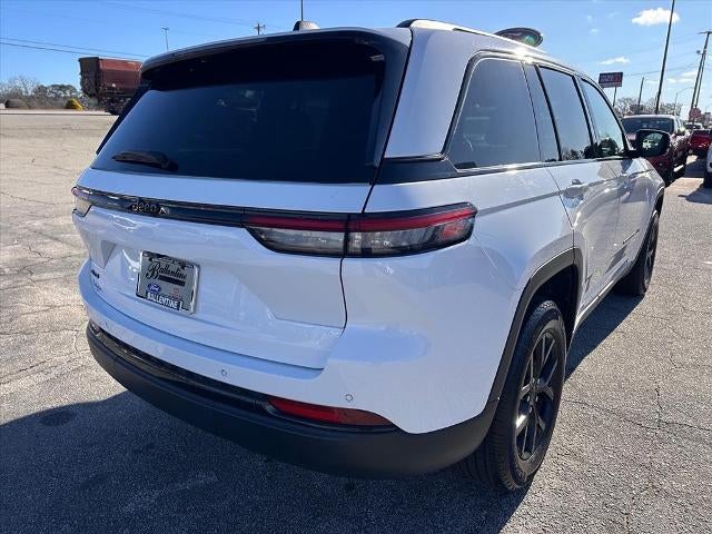 2024 Jeep Grand Cherokee Laredo