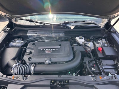 2025 Cadillac XT4 Premium Luxury