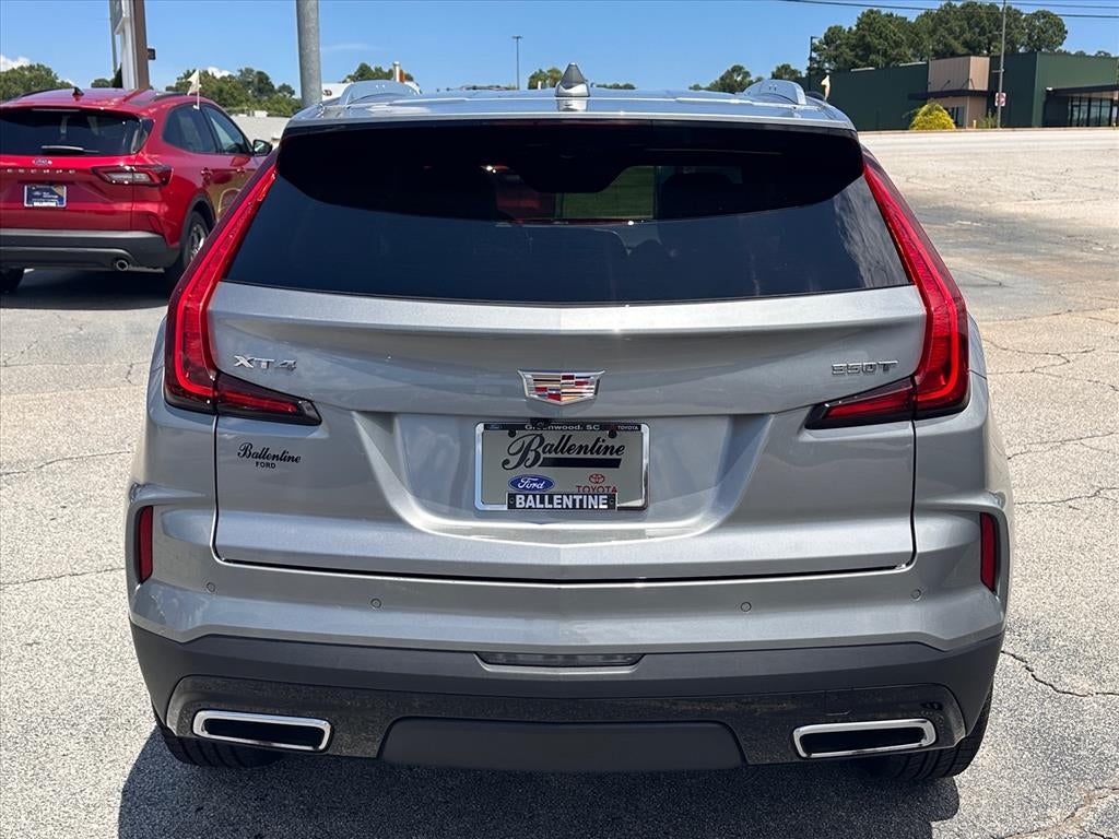 2025 Cadillac XT4 Premium Luxury