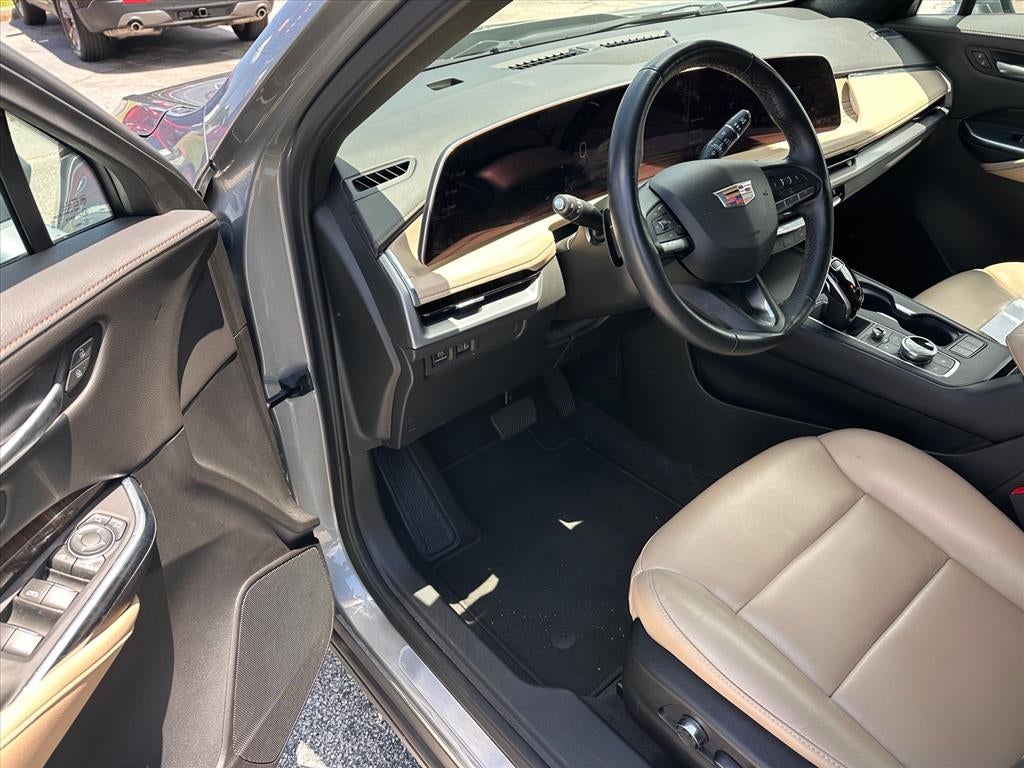 2025 Cadillac XT4 Premium Luxury