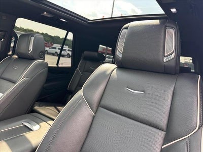 2022 Cadillac Escalade Sport