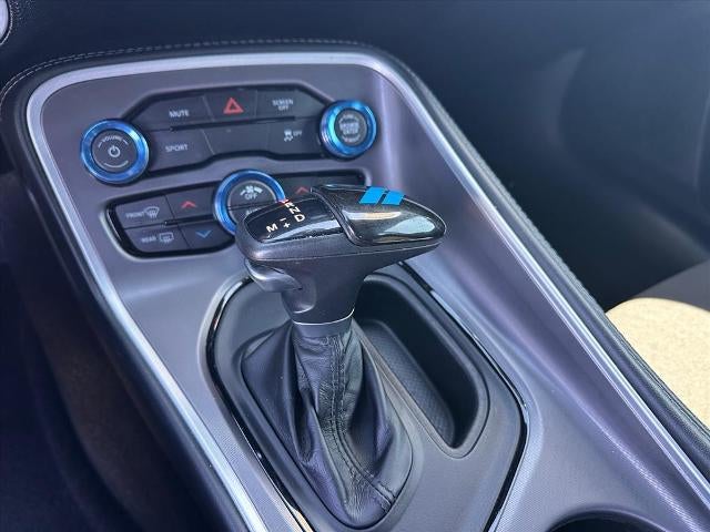 2022 Dodge Challenger SXT