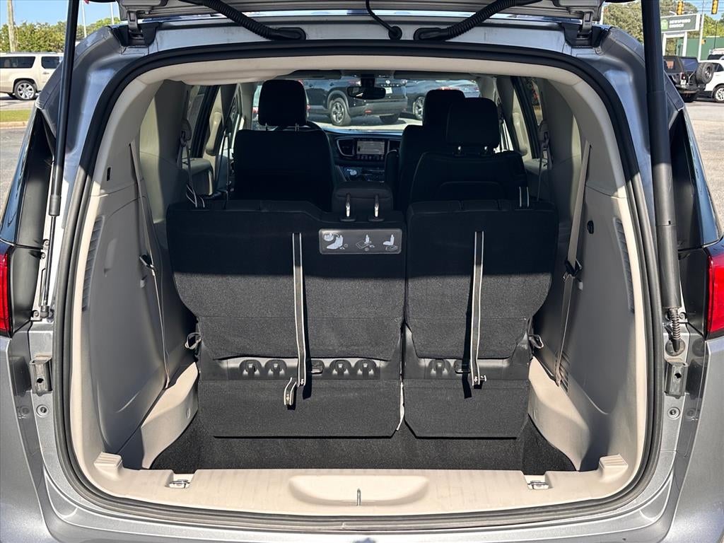 2020 Chrysler Pacifica Touring L