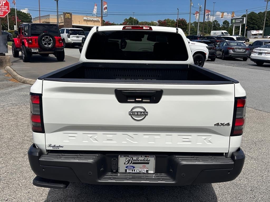 2023 Nissan Frontier S