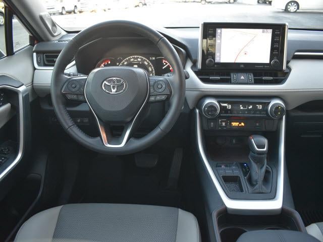 2020 Toyota RAV4 Limited