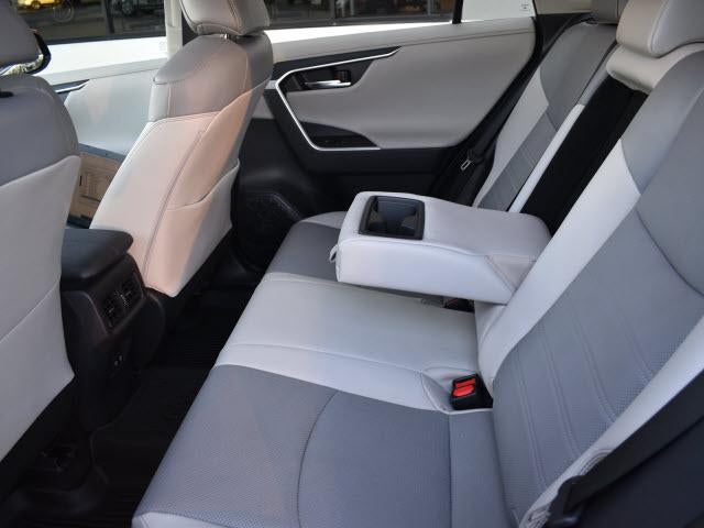 2020 Toyota RAV4 Limited