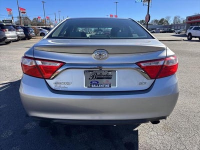 2017 Toyota Camry SE