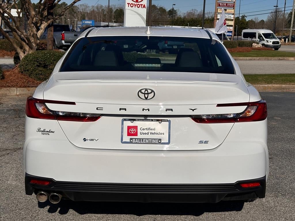 2025 Toyota Camry SE