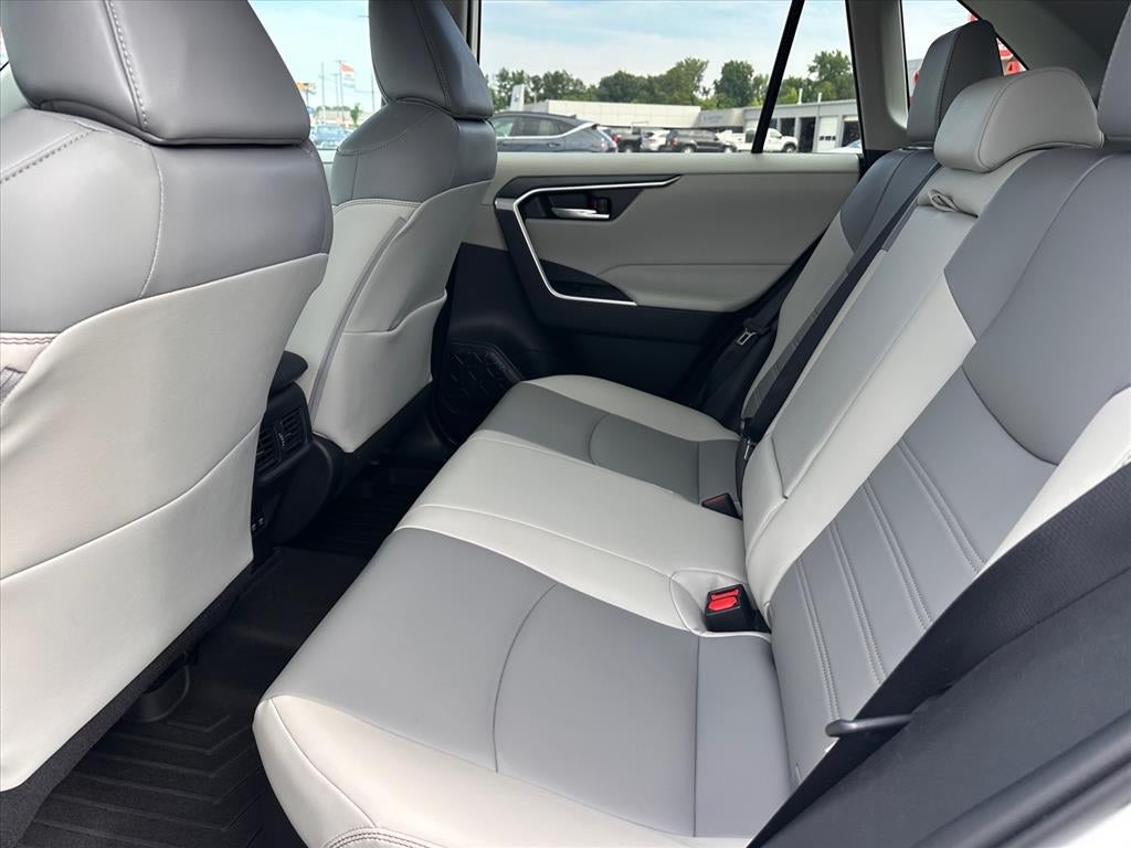 2021 Toyota RAV4 Hybrid XLE Premium
