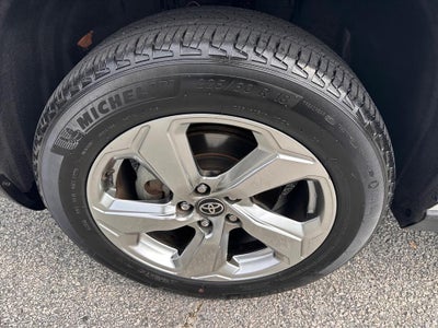 2021 Toyota RAV4 Hybrid XLE Premium
