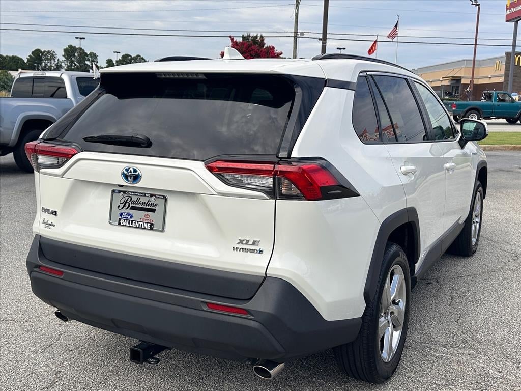 2021 Toyota RAV4 Hybrid XLE Premium