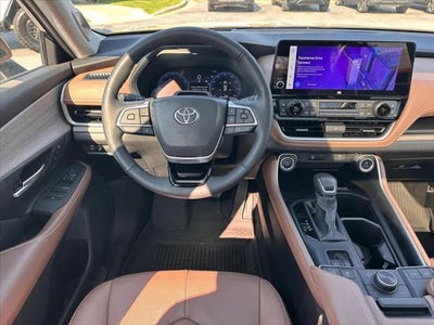 2025 Toyota Grand Highlander Platinum