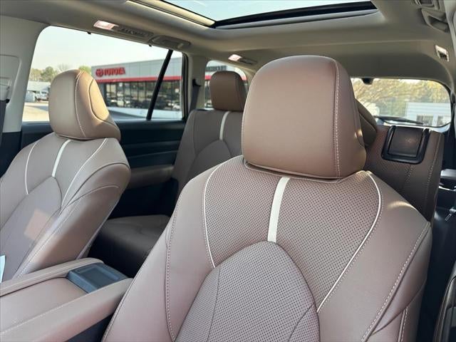 2025 Toyota Grand Highlander Platinum