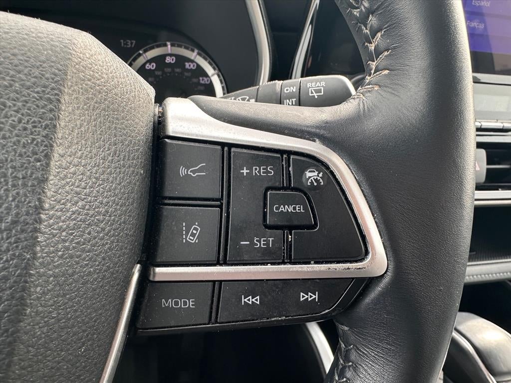 2024 Toyota Highlander Hybrid XLE