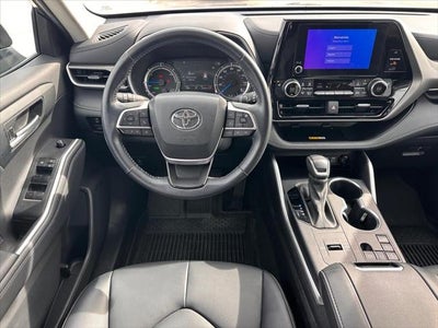 2024 Toyota Highlander Hybrid XLE