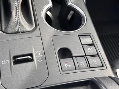 2024 Toyota Highlander Hybrid XLE