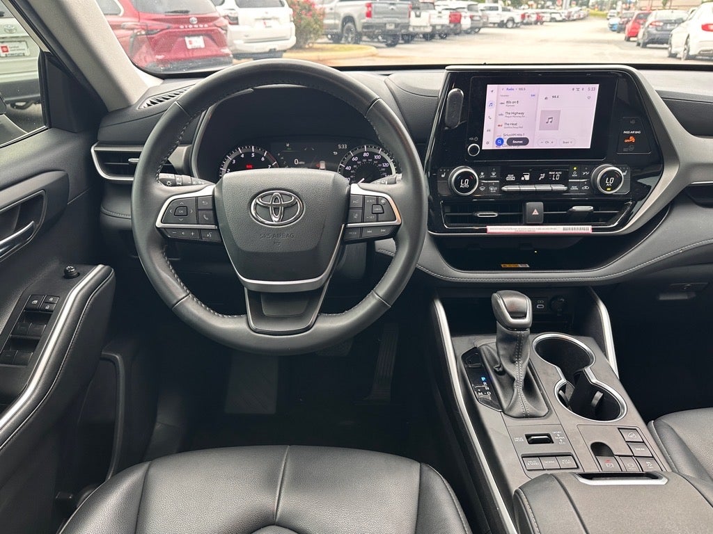 2024 Toyota Highlander XLE