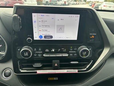 2024 Toyota Highlander XLE