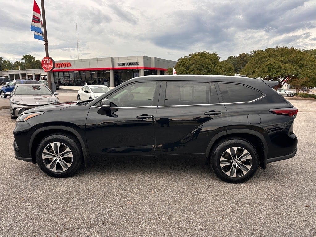 2024 Toyota Highlander XLE