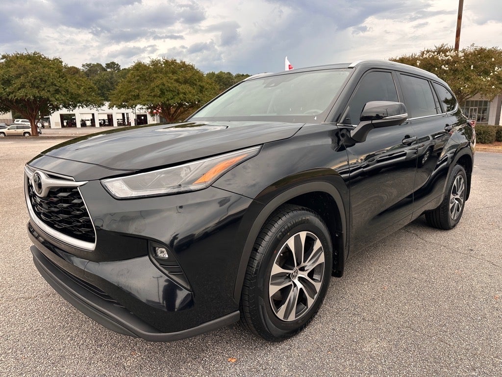 2024 Toyota Highlander XLE