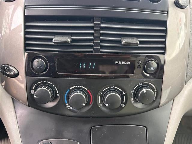 2010 Toyota Sienna LE 8-Passenger