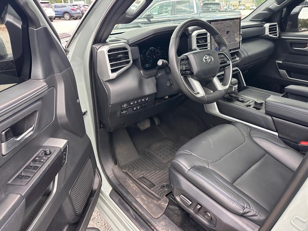 2024 Toyota Tundra Platinum HV