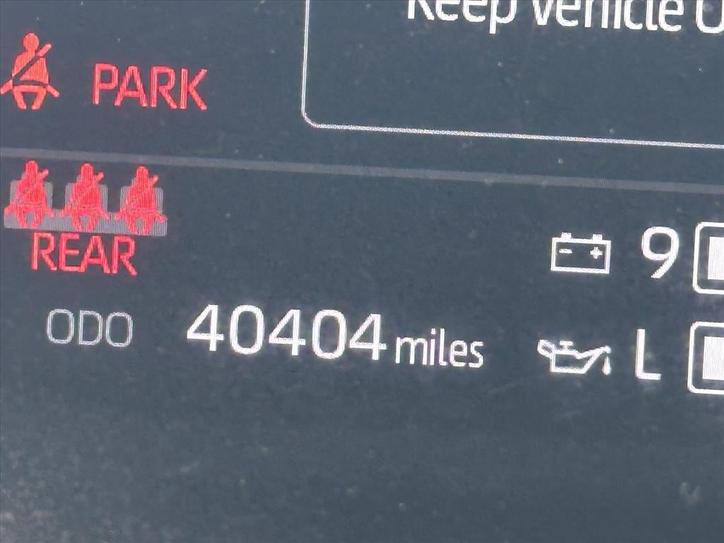 2024 Toyota Tundra Platinum HV