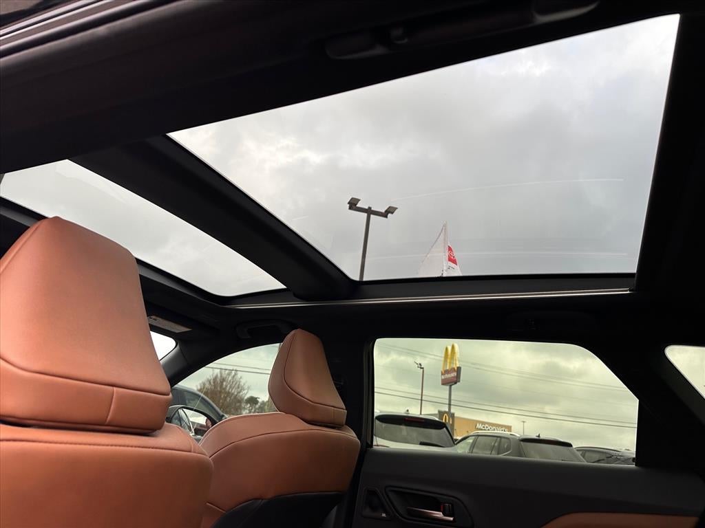 2025 Toyota Crown Signia Limited