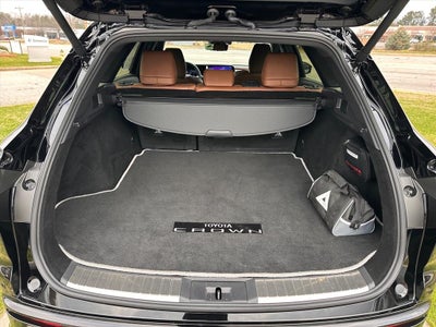 2025 Toyota Crown Signia Limited