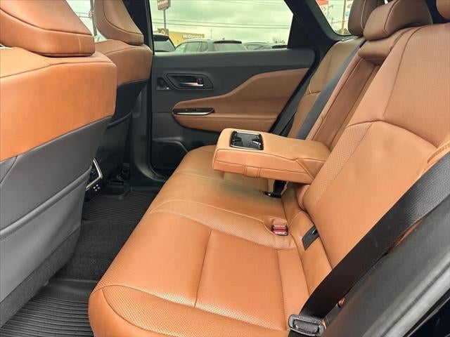 2025 Toyota Crown Signia Limited