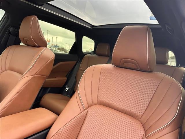 2025 Toyota Crown Signia Limited