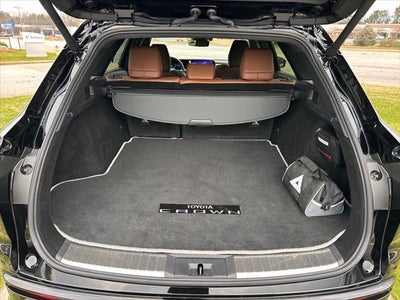 2025 Toyota Crown Signia Limited