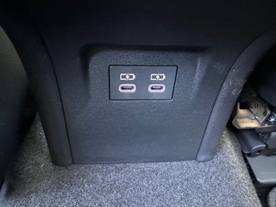 2025 Toyota Prius XLE