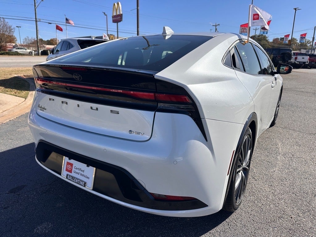 2025 Toyota Prius XLE