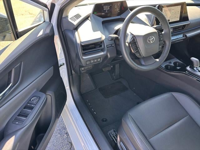 2025 Toyota Prius XLE
